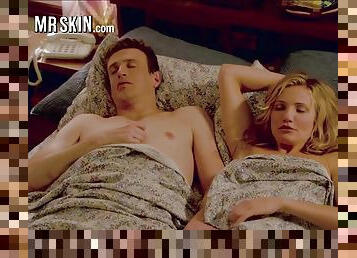 Shailene Woodley Goes Nude in White Bird in a Blizzard - Mr.Skin