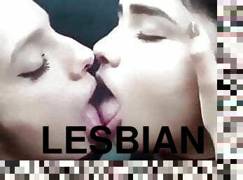 Lesbian Kiss