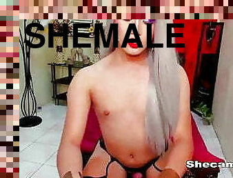 Slim Shemale Wanking Online