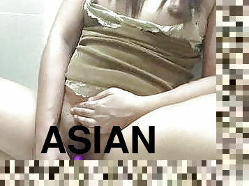 Horny Pinay Mall Restroom Masturbation With Favorite Dildo