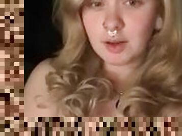 TIKTOK SLUT PIERCEDNOODLE SENDS YOU NUDES