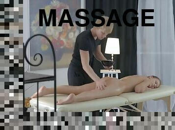Kinky masseur likes to bang bad teen bitches