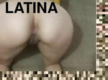 pantat, latina