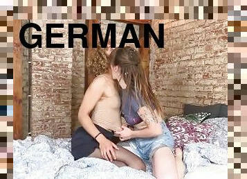 orgasmi, fichette, amatoriali, ragazze-giovani, lesbiche, giocattoli, tedesche, masturazione-con-dita