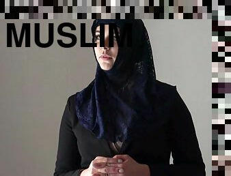 Mad Bundy & Nikky Dream in Rich Muslim Lady Nikky Dream Wants To Buy Apartments In Prague - Porncz