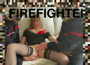 Firefighters sell their calendar, I invite you to come in