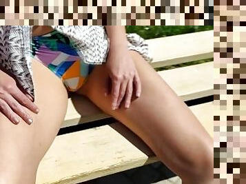 di-tempat-terbuka, kencing, umum, vagina-pussy, isteri, selebritis, kompilasi, pantai, upskirt-bagian-dalam-rok, normal