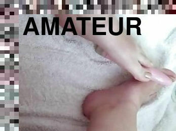 pelancapan, amateur, perempuan-jelita, alat-mainan, urut, kaki, pov, solo, merangsang-dengan-kaki