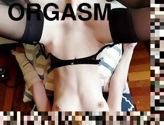 mastubasi, orgasme, amatir, sayang, remaja, mainan, stocking-stockings, sperma, mesin, payudara-kecil