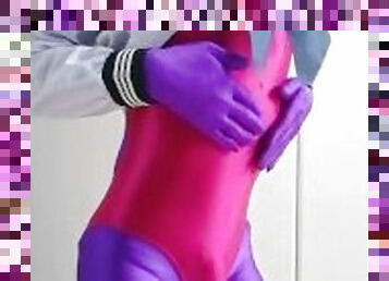 Japanese Zentai Crossdresser taking off Sailorset School Uniform