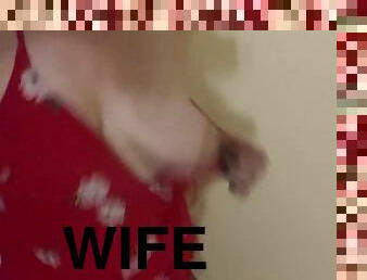 wife running without bra