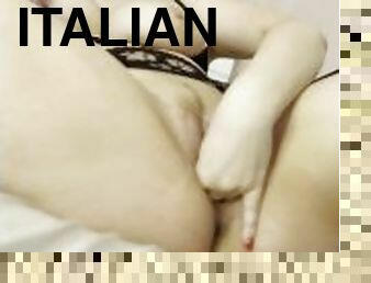 guarda come godo mentre mi apro il culo e mi masturbo per te! dialogh italiani Jenny Pink