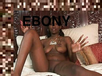 Ebony With Big Booty Twerking In Amateur Clip