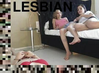 lesbian-lesbian, berambut-pirang, fetish-benda-yang-dapat-meningkatkan-gairah-sex, berambut-cokelat, kasar
