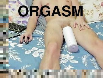 orgasmi, amatoriali, eruzioni-di-sperma, cazzi-enormi, giocattoli, gay, seghe, webcam, solitari, muscolosi