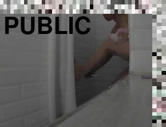 baignade, masturbation, orgasme, public, chatte-pussy, amateur, ejaculation, horny, petite, douche