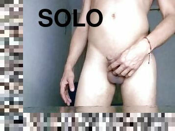 gay, solitari