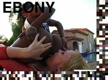Interracial Lesbos Love Each Others Body