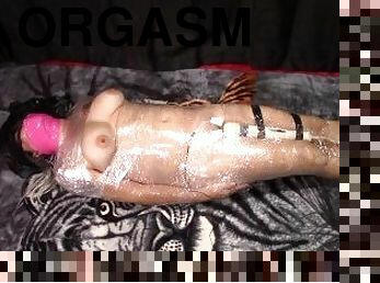 Mummified with electro and a vibrator struggling to orgasm