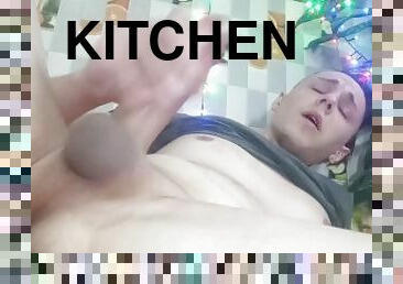 Masturbation in the kitchen - Roman Gisych