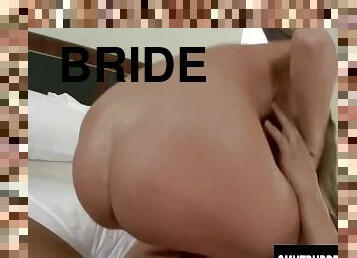 Brunettes Love Dick - Big Booty Bride Madelyn Marie Rides Big Cock