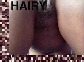 He wanna see that hairy coochie breath!????