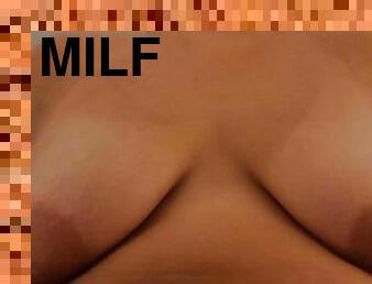 selingkuh, orgasme, isteri, jenis-pornografi-milf, gambarvideo-porno-secara-eksplisit-dan-intens, ibu, creampie-ejakulasi-di-dalam-vagina-atau-anus-dan-keluarnya-tetesan-sperma, wanita-gemuk-yang-cantik, kotor, sudut-pandang