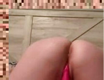 culi, masturbarsi, orgasmi, amatoriali, ragazze-giovani, giocattoli, video-casalinghi, donne-grasse-e-belle, solitari