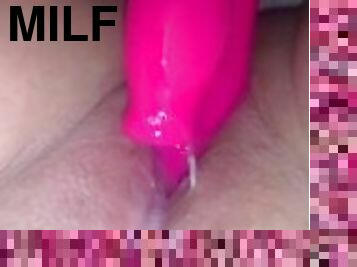 Milf Fucks a Vibrator