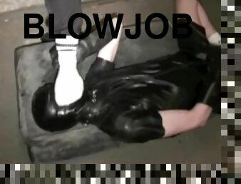 blowjob-seks-dengan-mengisap-penis, penis-besar, homo, pelacur-slut, fetish-benda-yang-dapat-meningkatkan-gairah-sex, berotot, tato, penis, kulit, karet