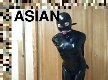 asiatiche, amatoriali, giocattoli, sadismo-e-masochismo, schiave, pov, feticci, latex, solitari, corde-cinghia-sadomaso