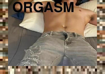 Cumming in my jeans (Lots of cum)