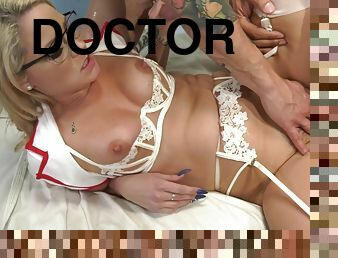 berambut, perawat, anal, cumshot-keluarnya-sperma, dokter, penis-besar, antar-ras, deepthroat-penis-masuk-ke-tenggorokan, bertiga, ganda