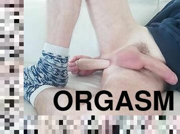 enormi, masturbarsi, orgasmi, rapporti-anali, eruzioni-di-sperma, gay, seghe, massaggi, peni-finti, solitari