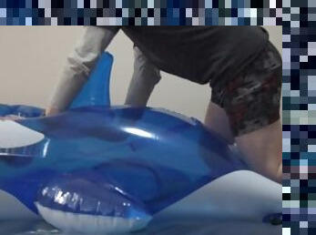 Timelapse: Unboxing, inflating and deflating modded Fuuzen blimp whale