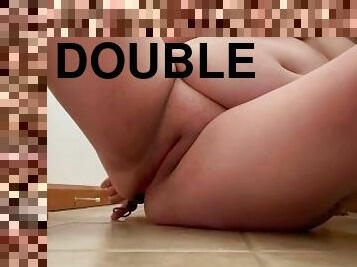 Double hole play ends with a squirt..or 2!