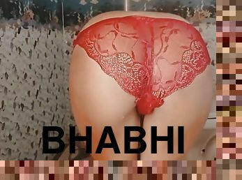 Desi Mamta Bhabhi Bathing Then Showing Panty And Bra