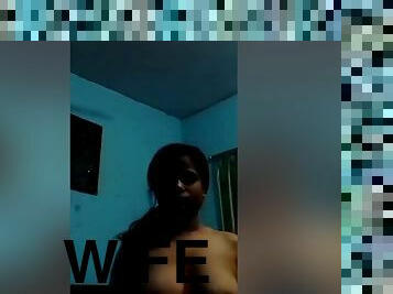 Today Exclusive- Horny Desi Wife Record Nude Video