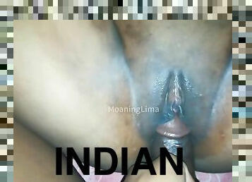 Desi Girlfriend Giving A Sensual Handjob - Indian Bhabhi And Indian Aunty