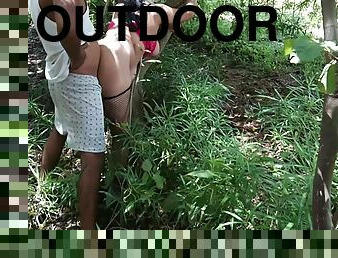 Outdoor Risky Public Fucking Married Sister Under Tree Sex