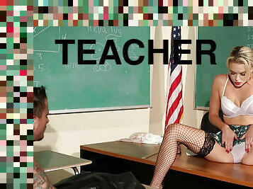 Seductive teacher Keira Nicole offers kinky after school activites for her student