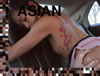 asiatiche, tettone, fichette, cazzi-enormi, giovanissime, auto, naturali, americani, piccole, brunette