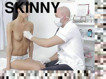 Skinny Nymphomaniac Brunette Fucks With Kinky Doctor