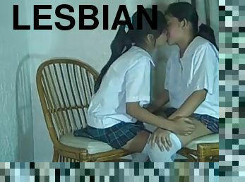 tomboy-lesbian, dalagita, taga-thailand