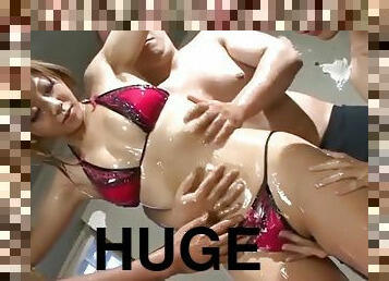 Ikase a huge breasts gal! Rui Hazuki