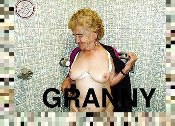 Filthy Home Made Granny Photos for Housewife Lovers