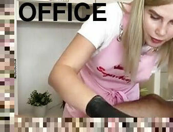 During training apprentice client powerfully squirts in the office SugarNadya