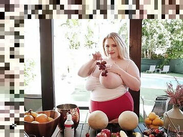 Stella Daniels BBW model solo video