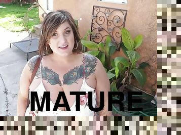 culi, rapporti-anali, maturi, pompini, cazzi-enormi, mammine-mature, pornostar, mamme, donne-grasse-e-belle, fuori-di-testa