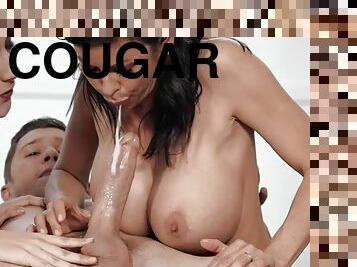 Cougars Home Gym 2 - Milfs Pound Teenagers